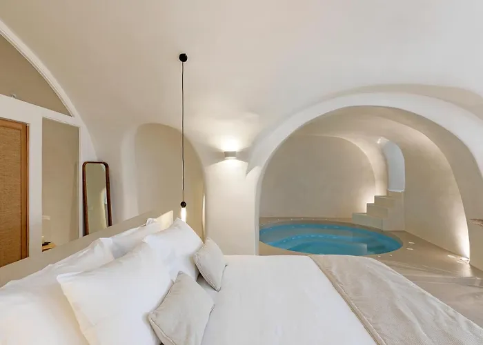 Utopia Santorini * Картерадос