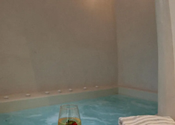 Utopia Santorini Вилла