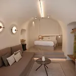 Utopia Santorini