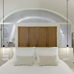 Utopia Santorini Karterados (Santorini)