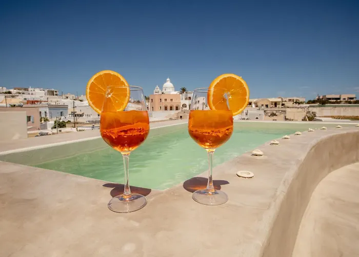 Utopia Santorini * Karterados (Santorini)