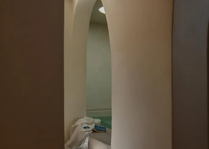 Utopia Santorini Karterados (Santorini)