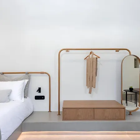 Utopia Santorini Картерадос